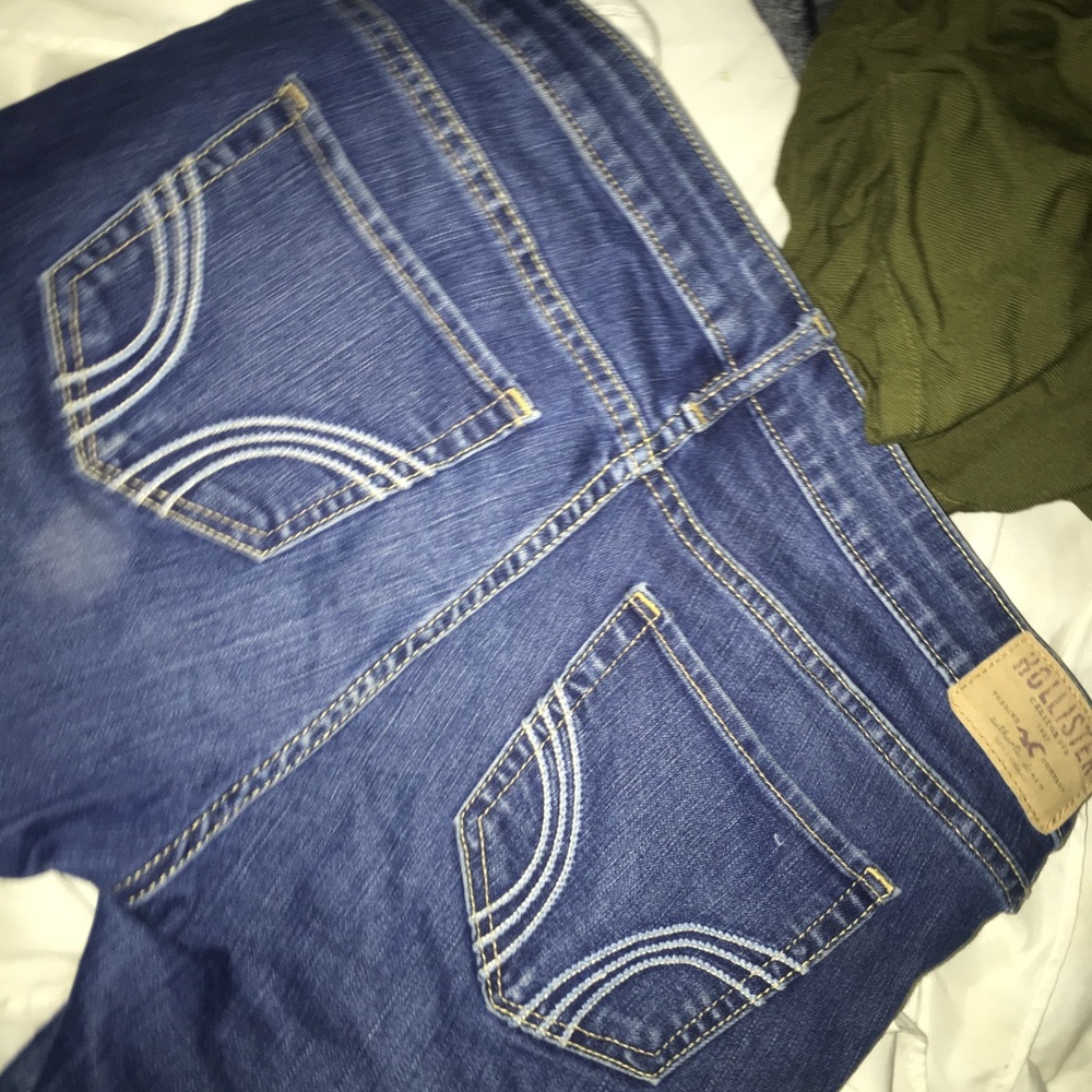 SIZE 5 hollister